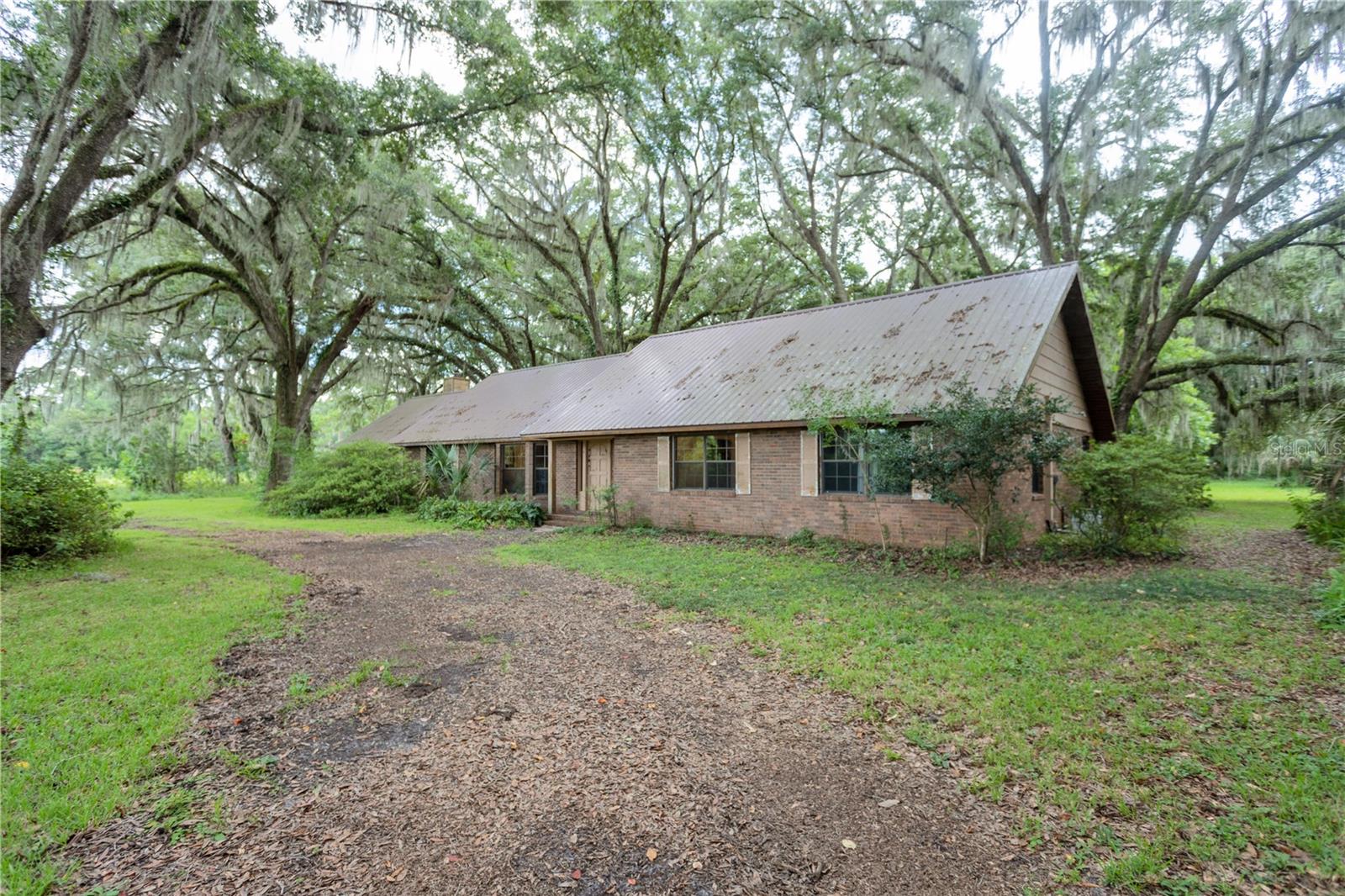 18001 Se Hawthorne Rd Property Photo 5