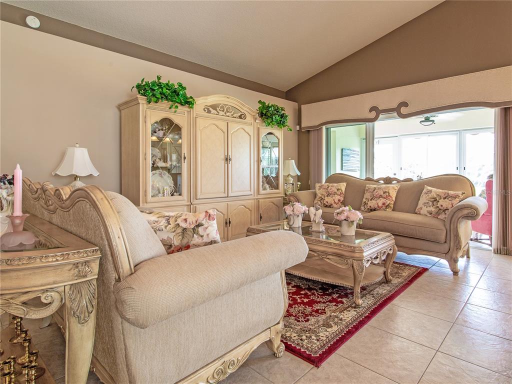 3805 E Kiwi Cove Court Property Photo 21
