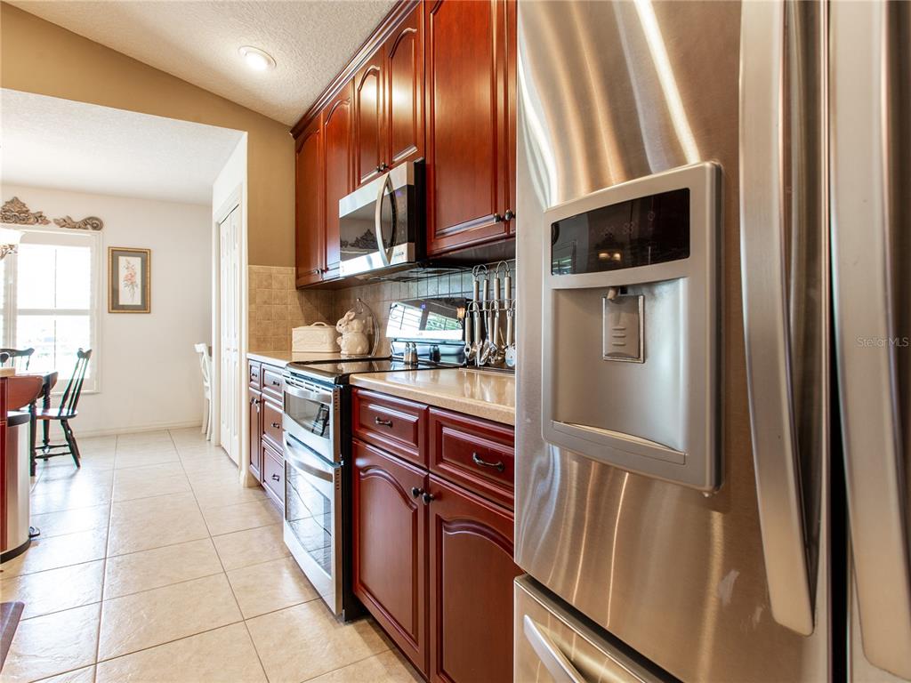 3805 E Kiwi Cove Court Property Photo 32