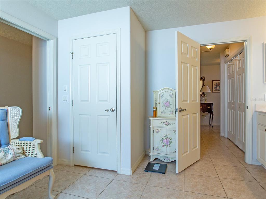 3805 E Kiwi Cove Court Property Photo 58