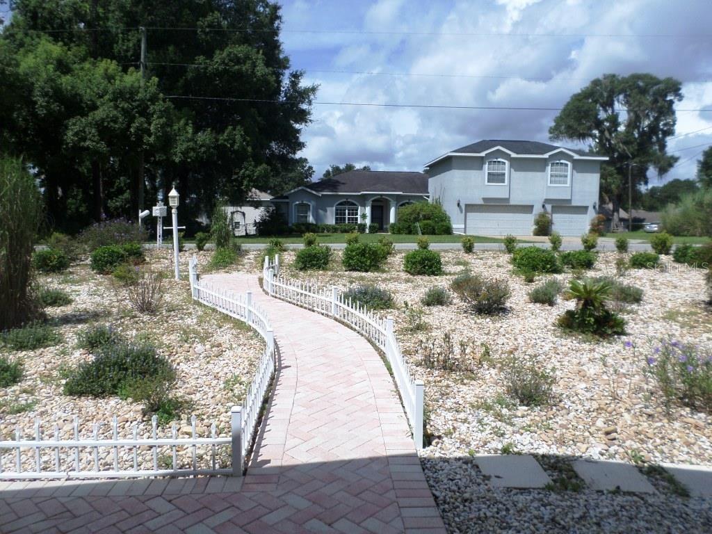11731 Camp Dr Property Photo 4