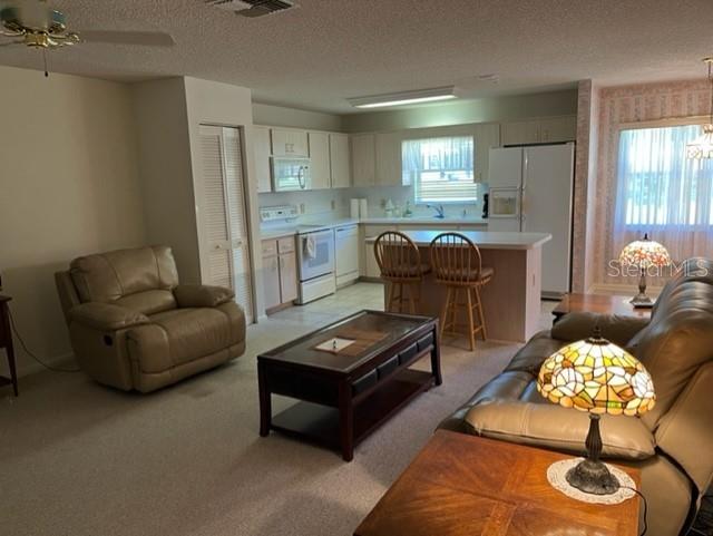 9696 Sw 94th Terrace #c Property Photo 3