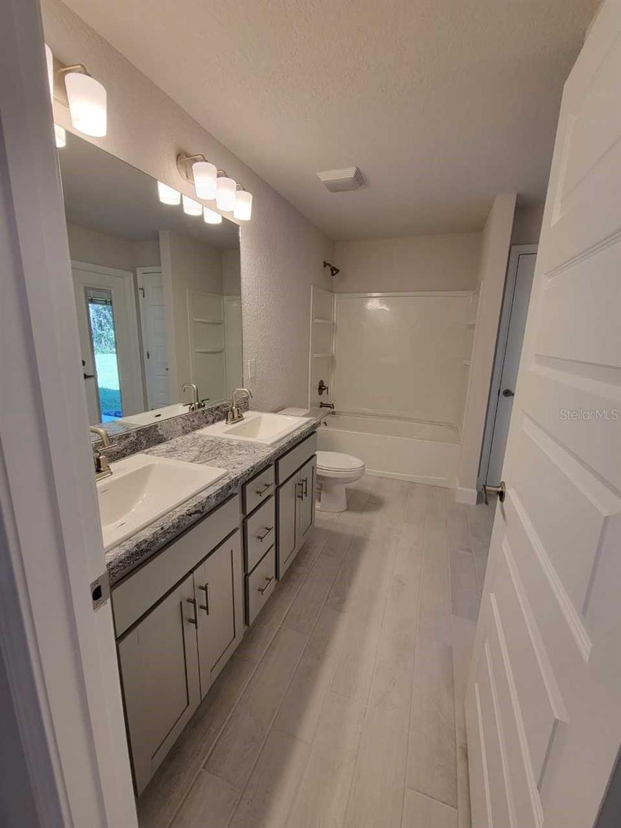 7830 Sw 103rd Loop Property Photo 12