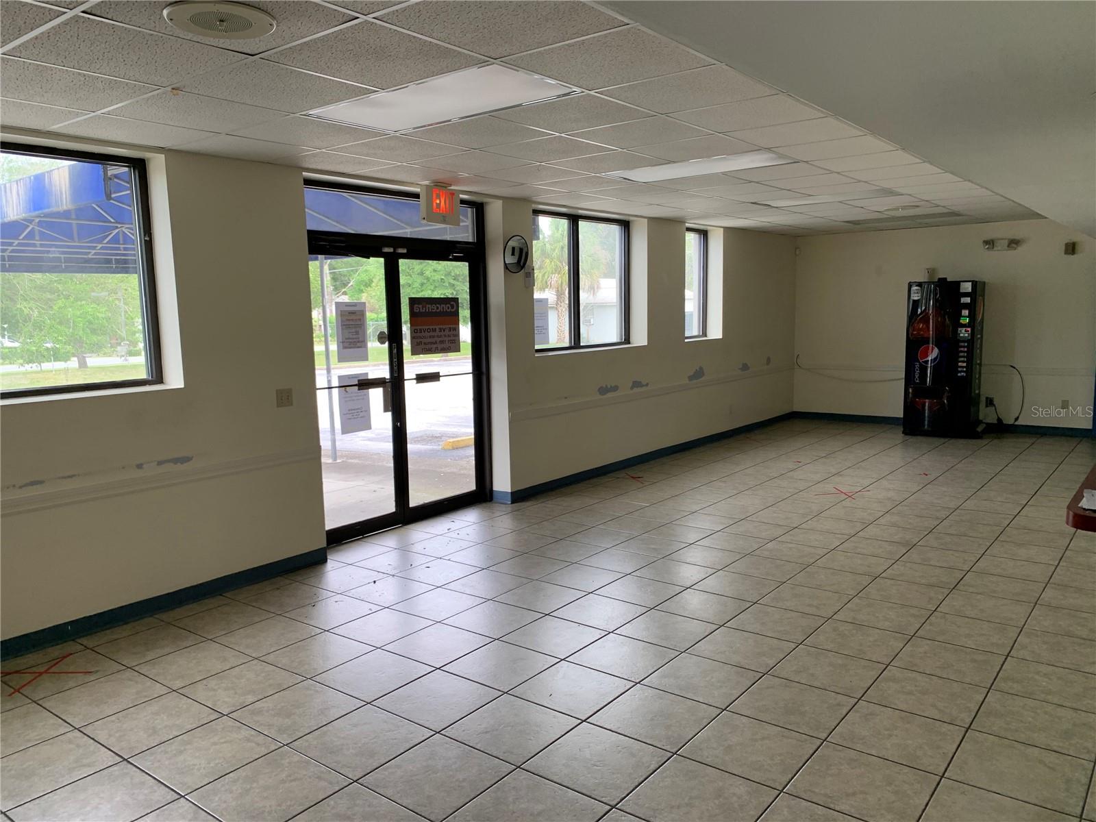 1109 Sw 10th St Property Photo 11