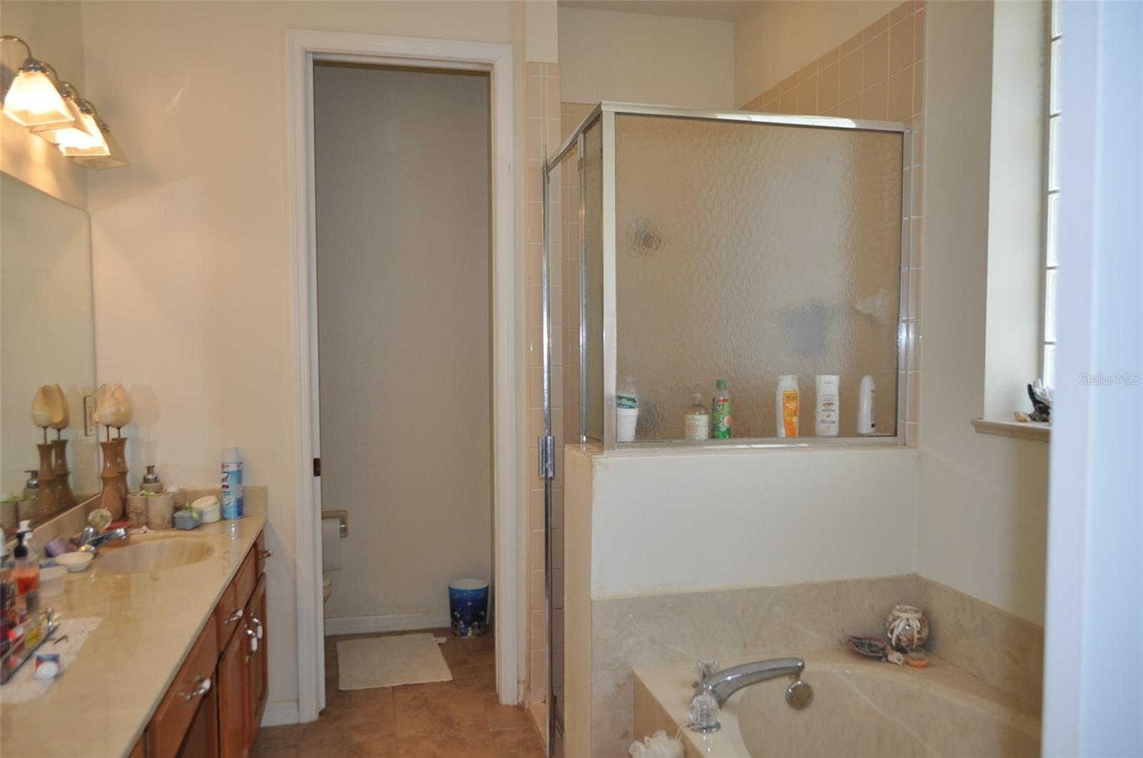 15580 Ne 16th Ln Property Photo 19
