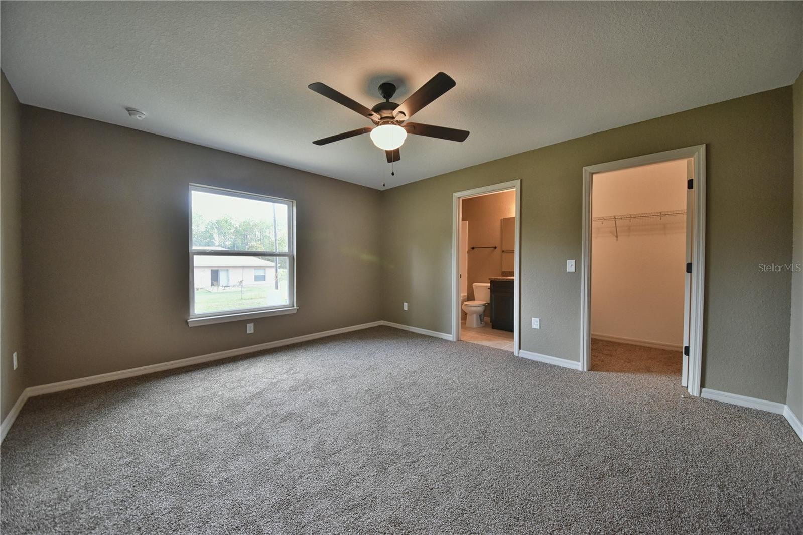 14010 Se 47th Avenue Property Photo 14