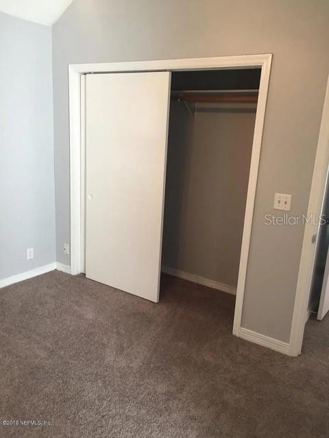 2300 Twelve Oaks Dr #j6 Property Photo 7