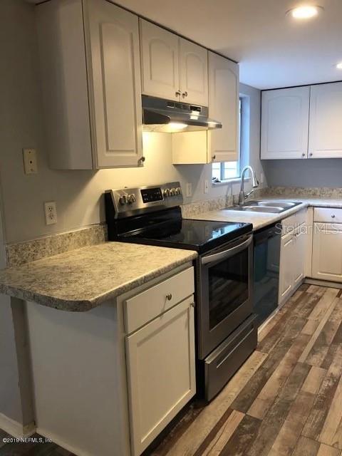 2300 Twelve Oaks Dr #j6 Property Photo 15