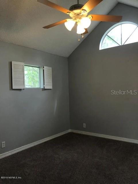 2300 Twelve Oaks Dr #j6 Property Photo 27