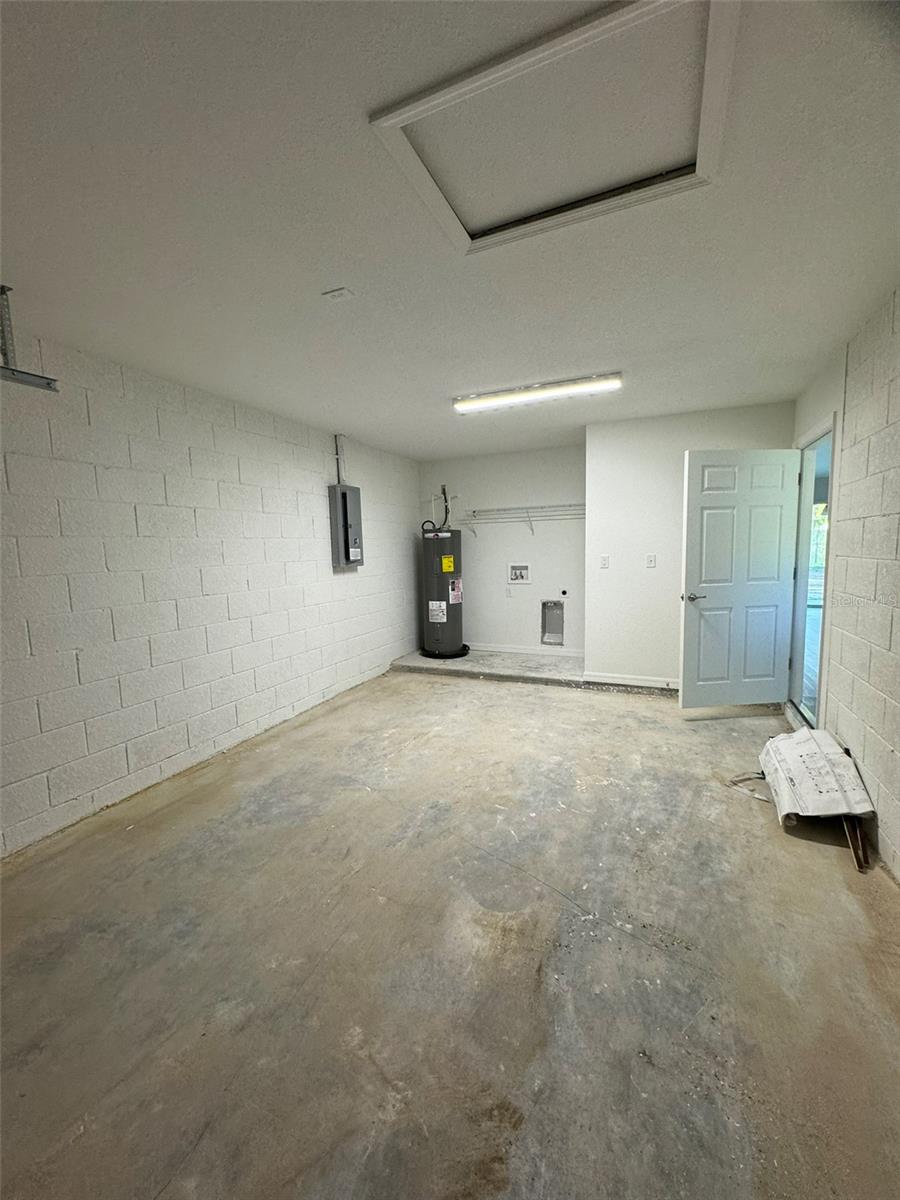 6044 Nw 65th Pl Property Photo 21