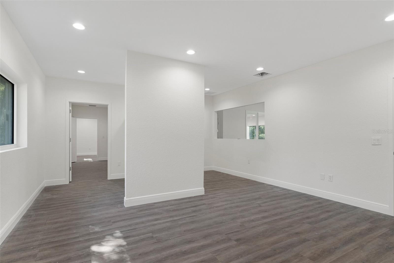 2519 W Highway 44 Property Photo 16