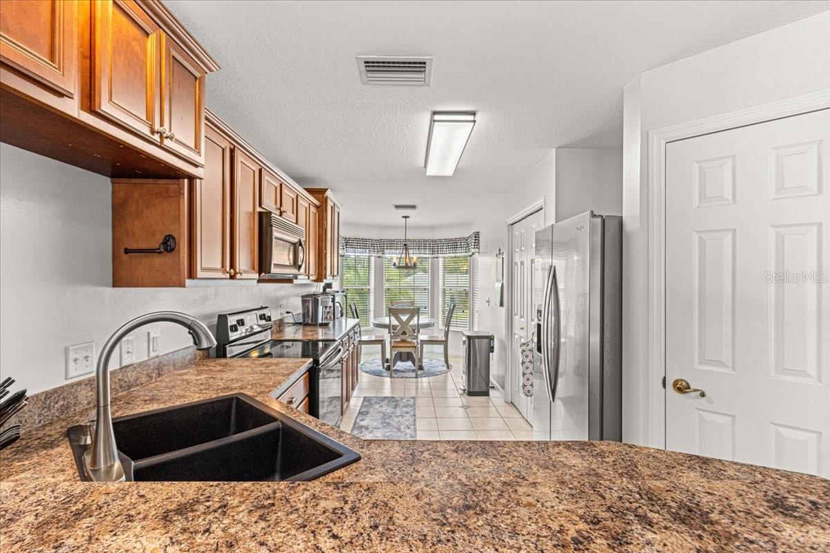 210 Forest Park Ln Property Photo 17