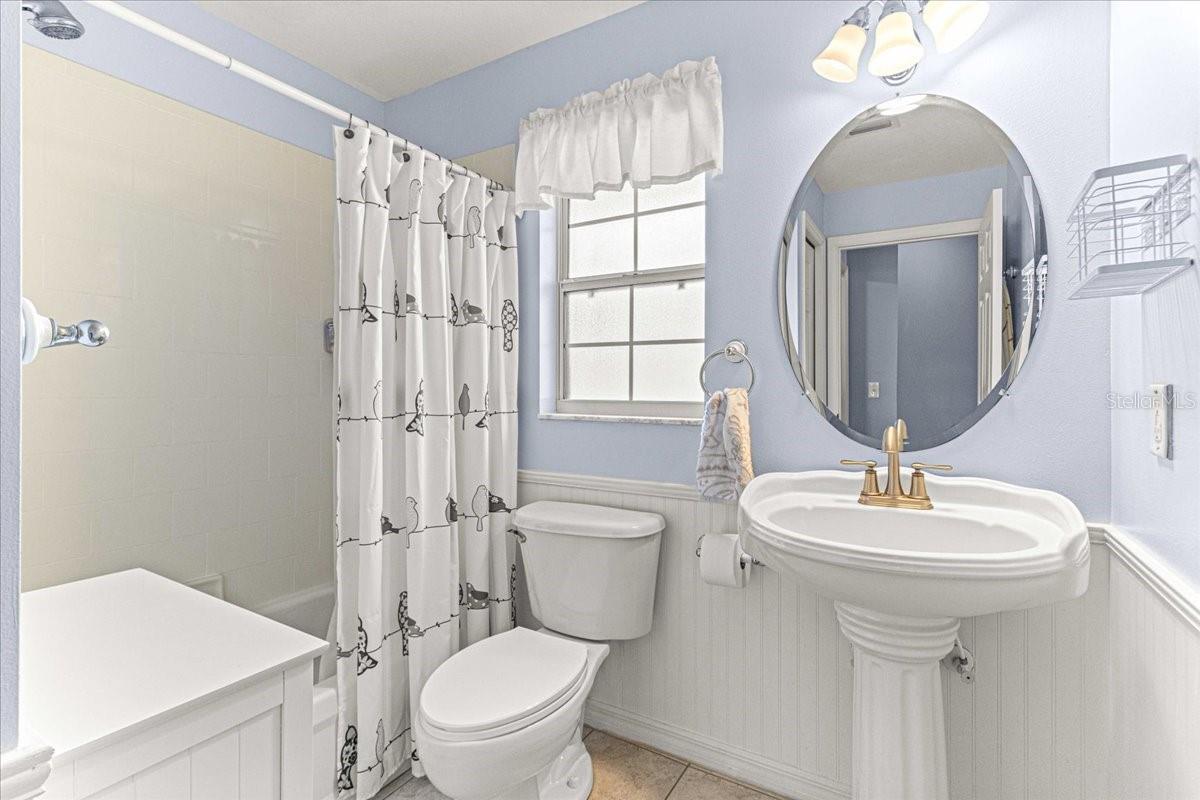 210 Forest Park Ln Property Photo 34