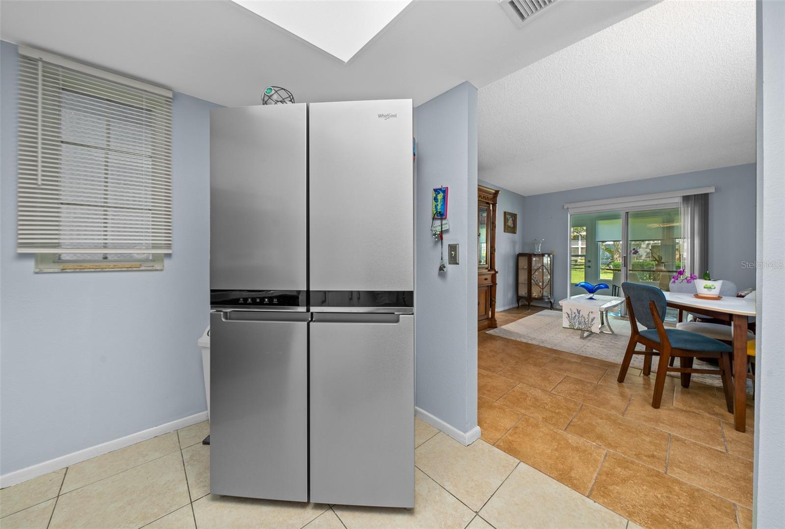 567 Midway Trak #h102 Property Photo 11