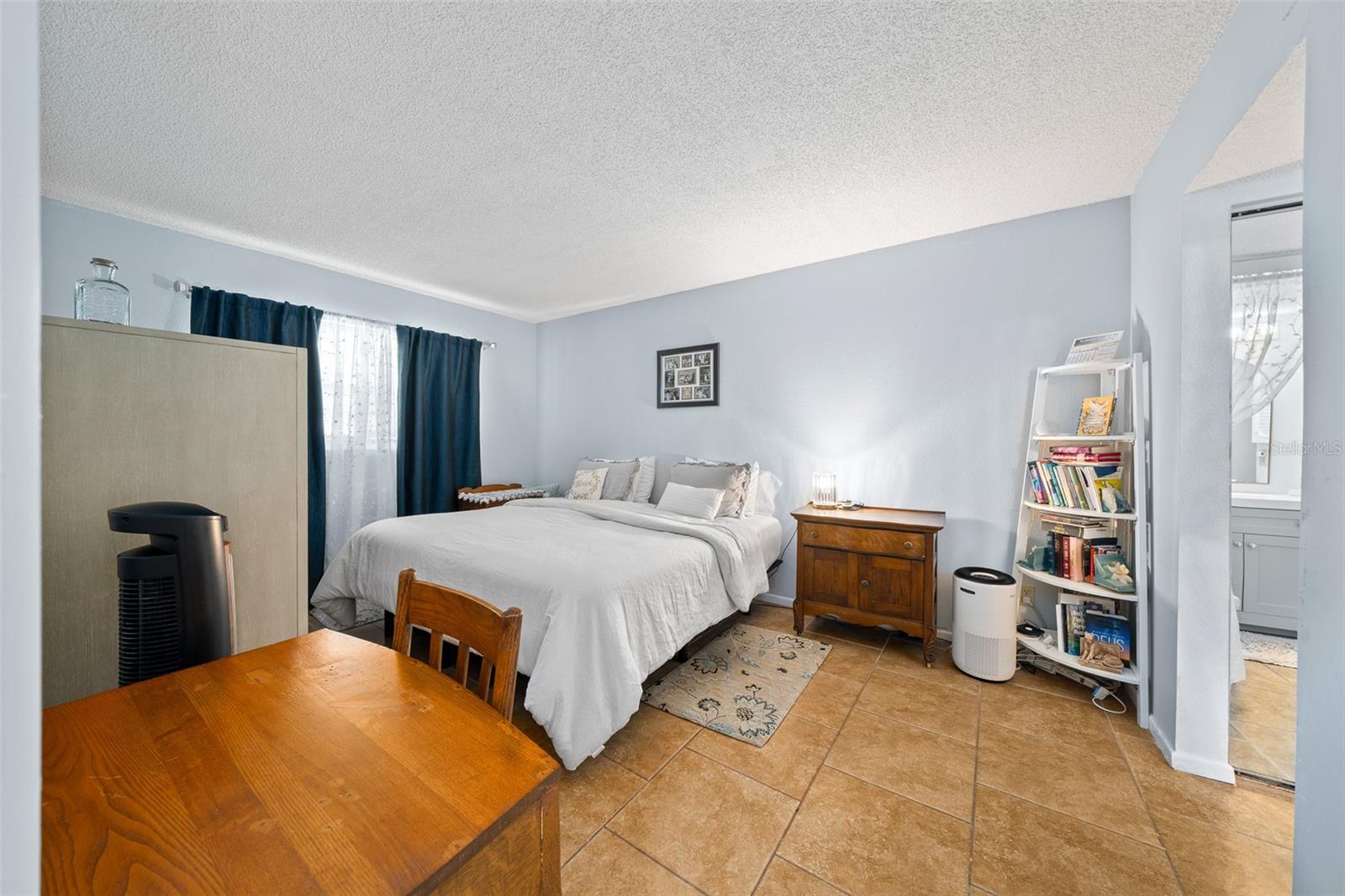 567 Midway Trak #h102 Property Photo 12