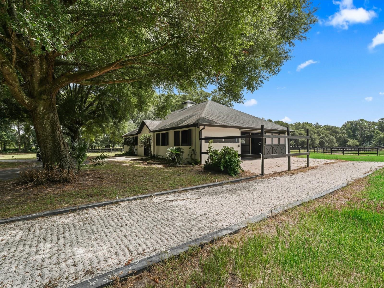 6975 Nw Highway 225a Property Photo 64