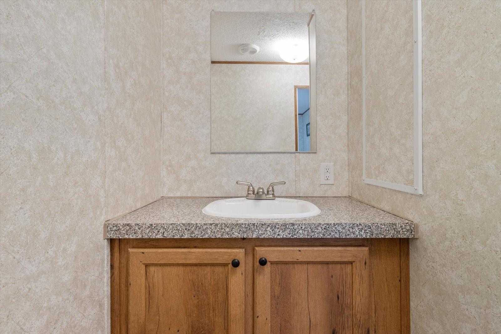 8572 N Lindhurst Cir Property Photo 10