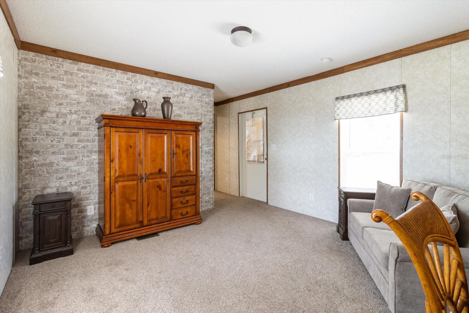 8572 N Lindhurst Cir Property Photo 18