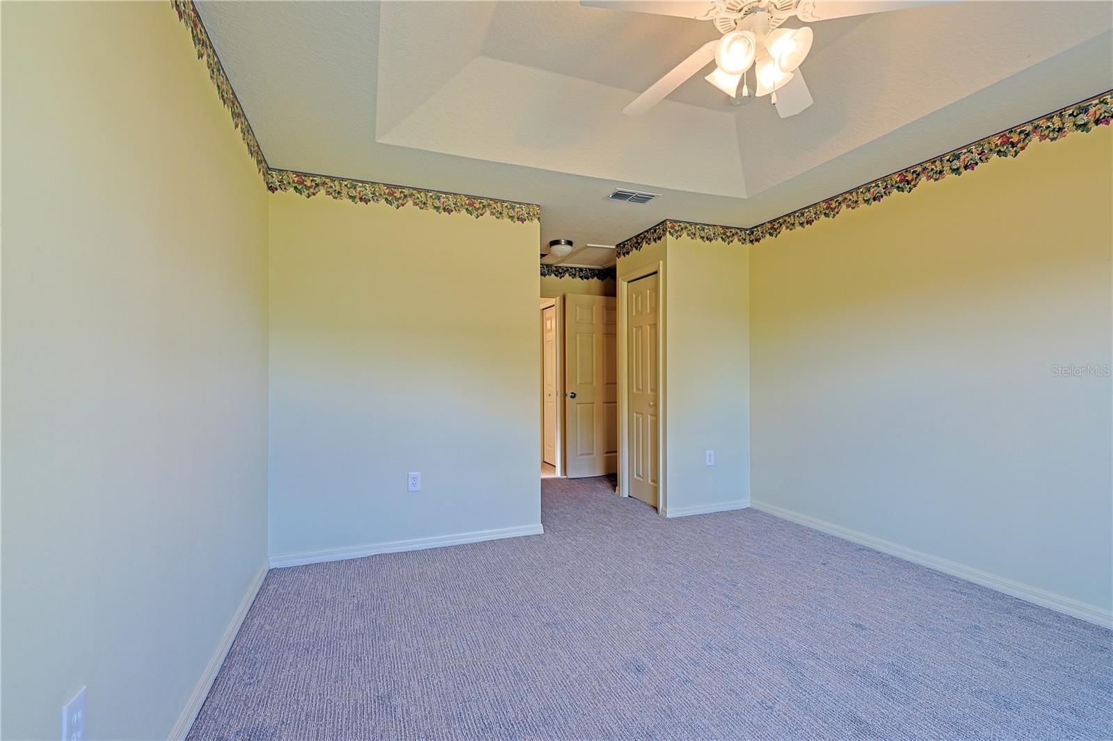 352 Marion Oaks Ln Property Photo 18
