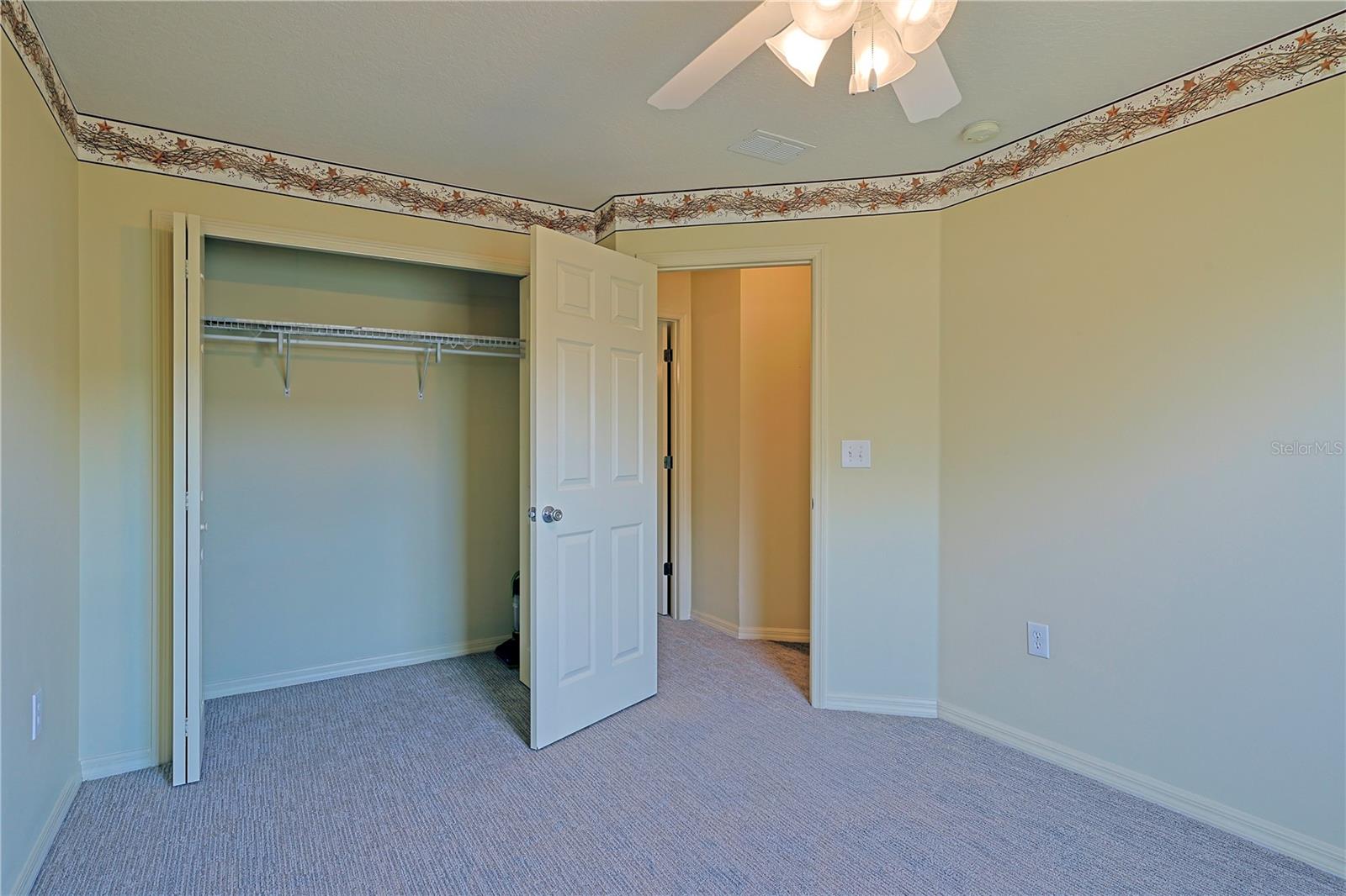 352 Marion Oaks Ln Property Photo 19