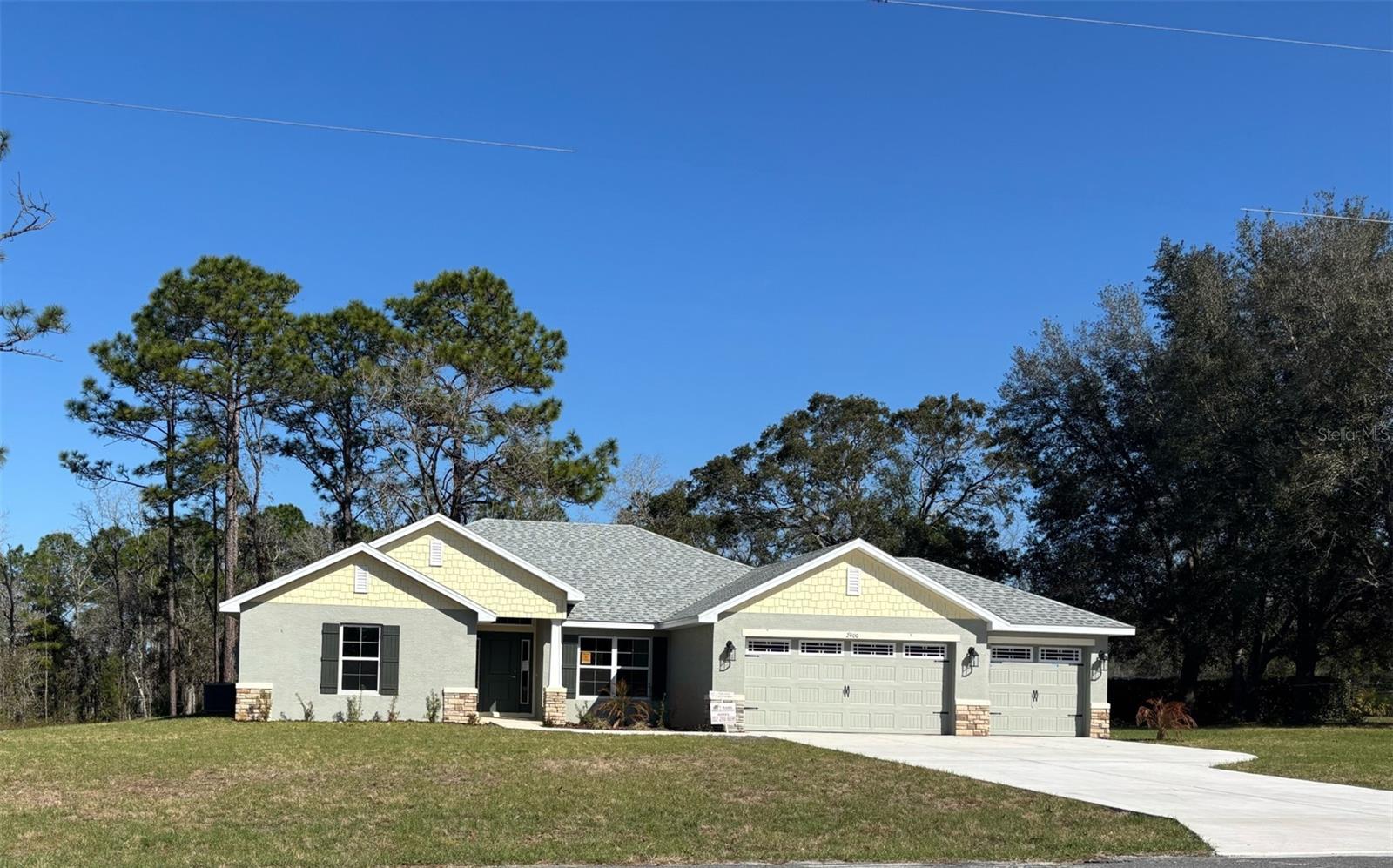 2400 W Tall Oaks Dr Property Photo 1