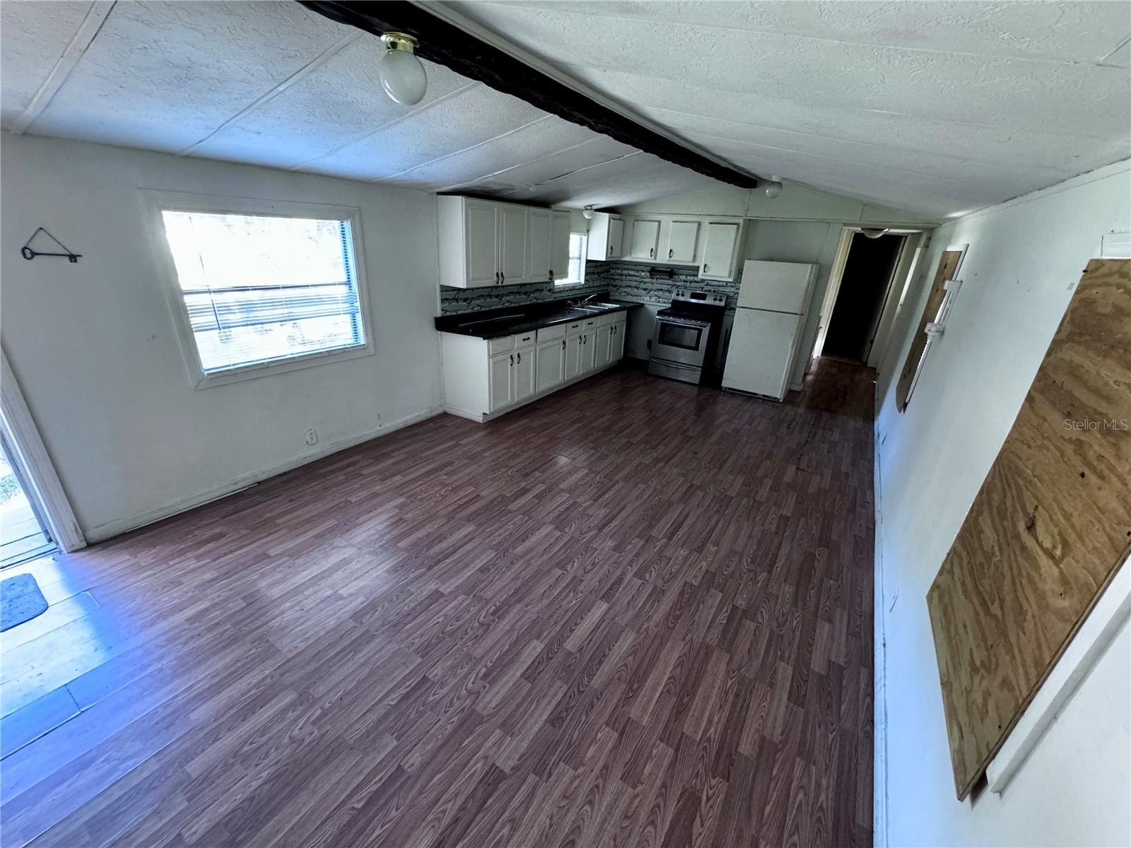 13330 Sw 9th Ln Property Photo 2
