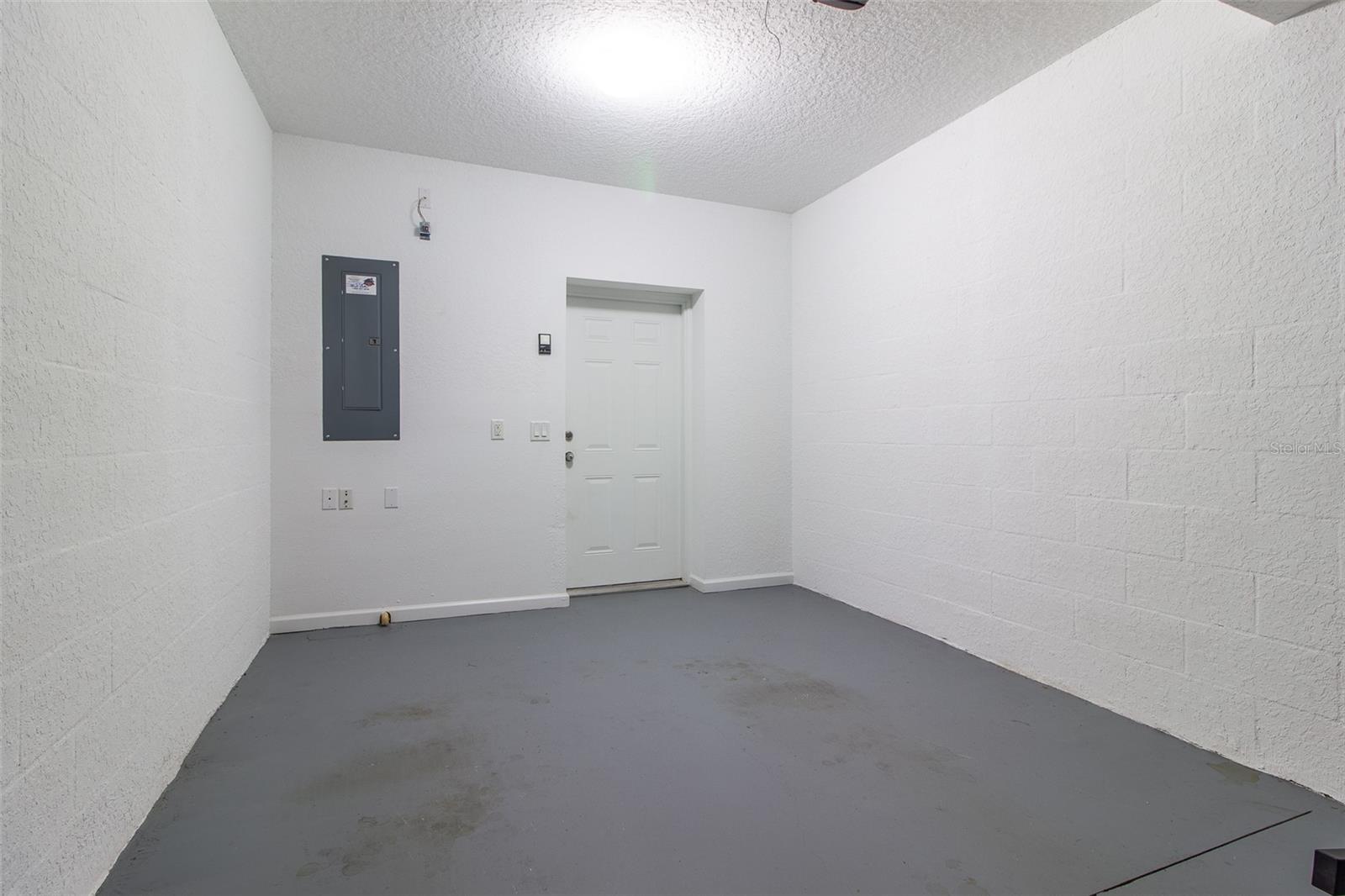 4555 Sw 52nd Cir #101 Property Photo 40