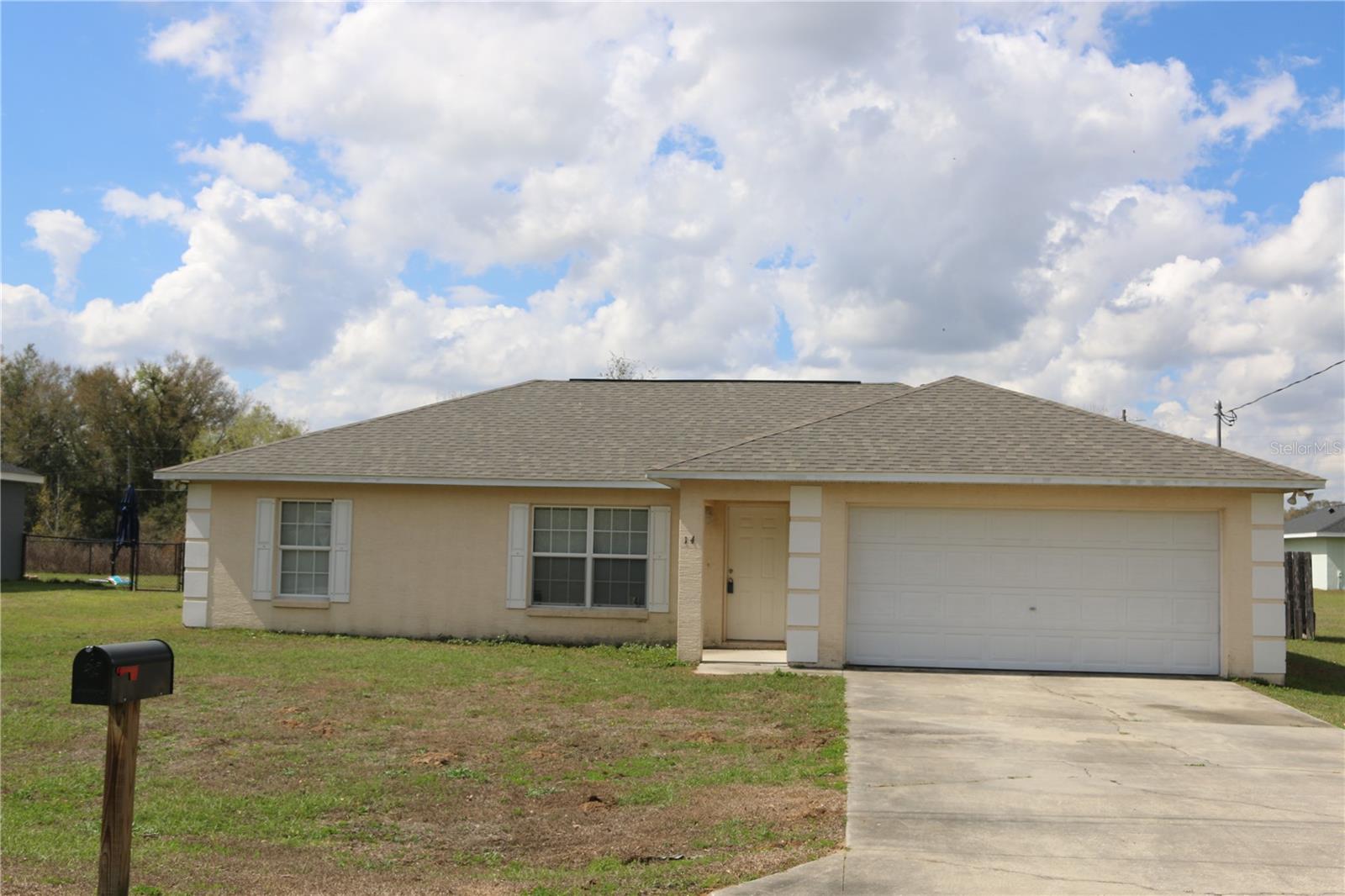 14 Laurel Dr Property Photo