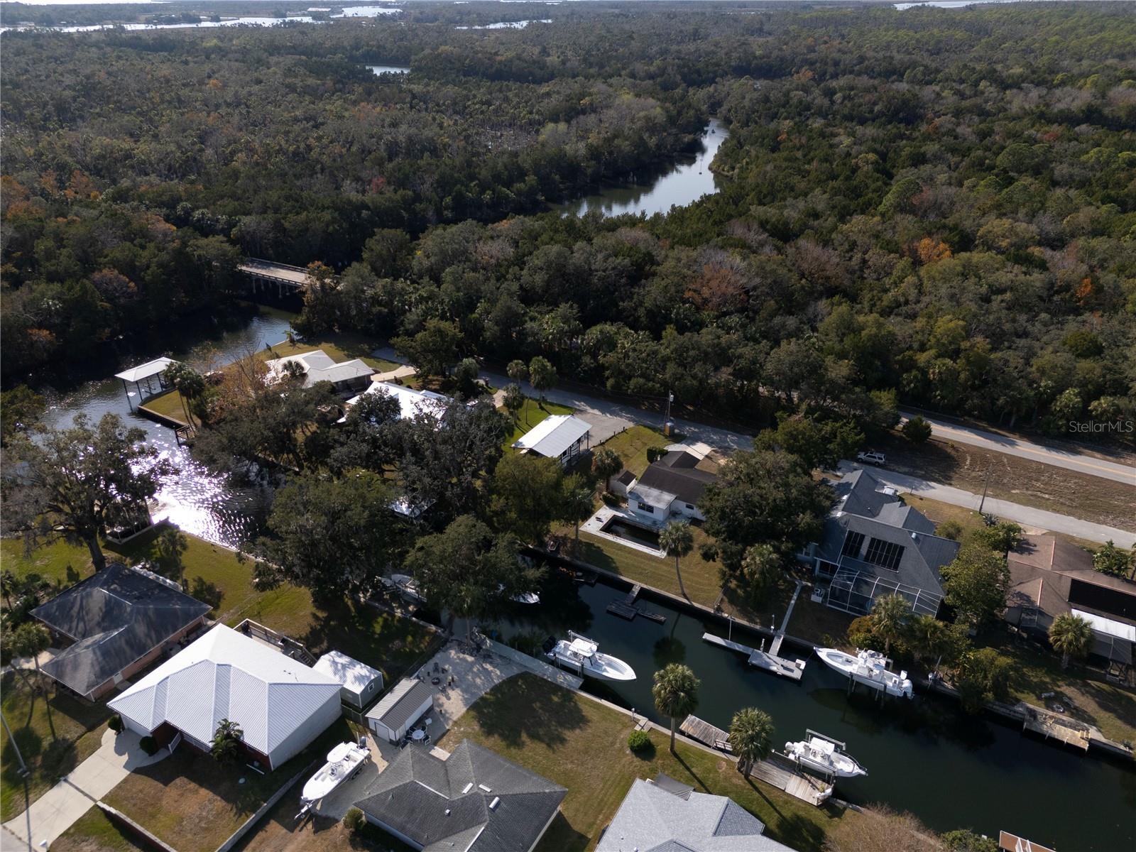 3879 N Seminole Pt Property Photo 10