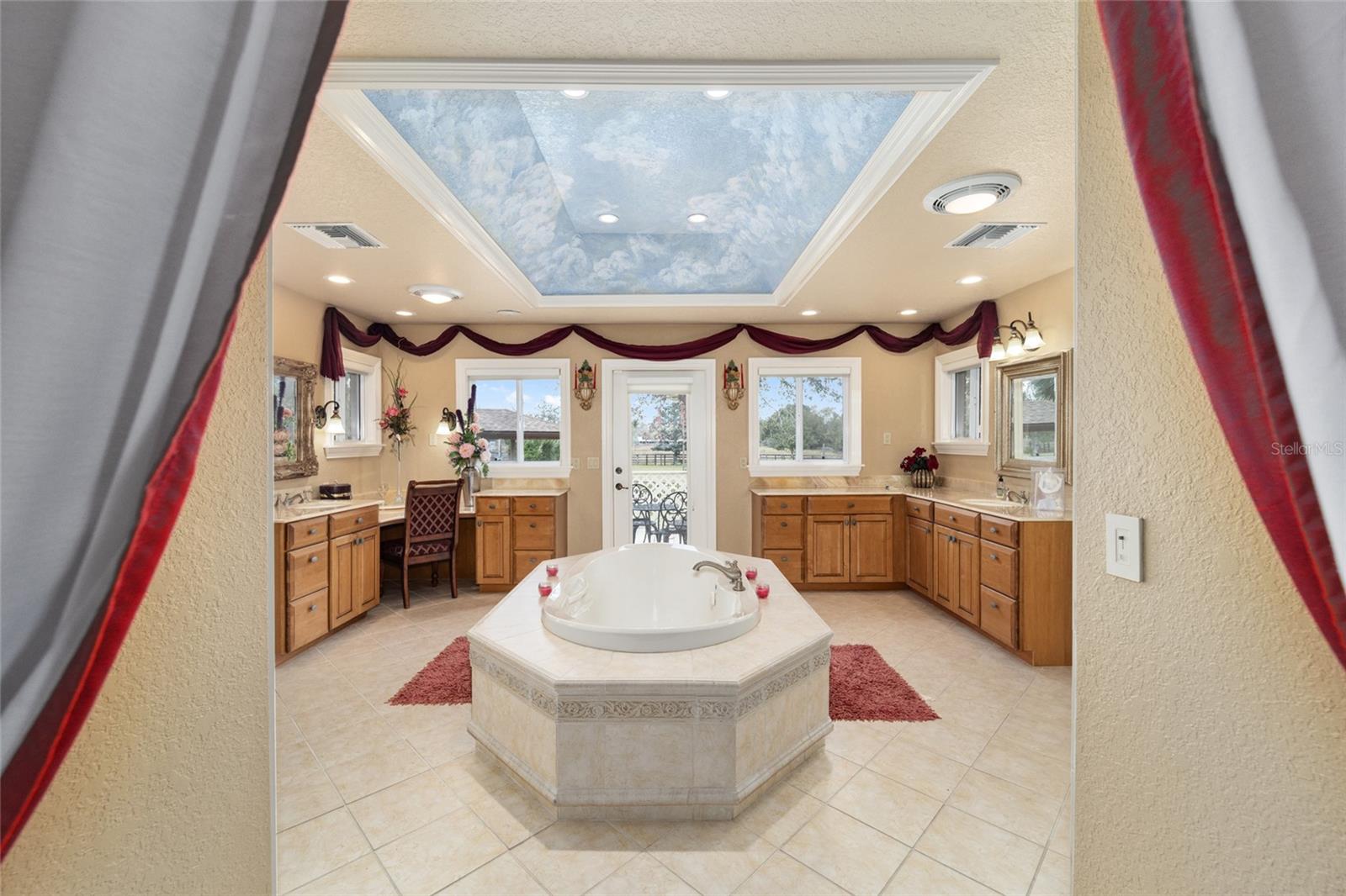6359 Sw County Road 307 Property Photo 59