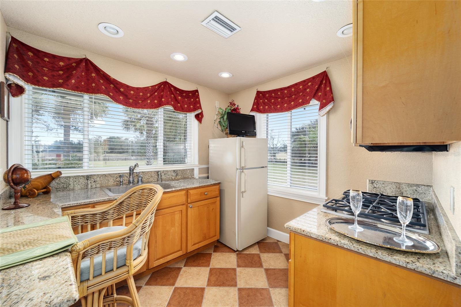 6359 Sw County Road 307 Property Photo 66