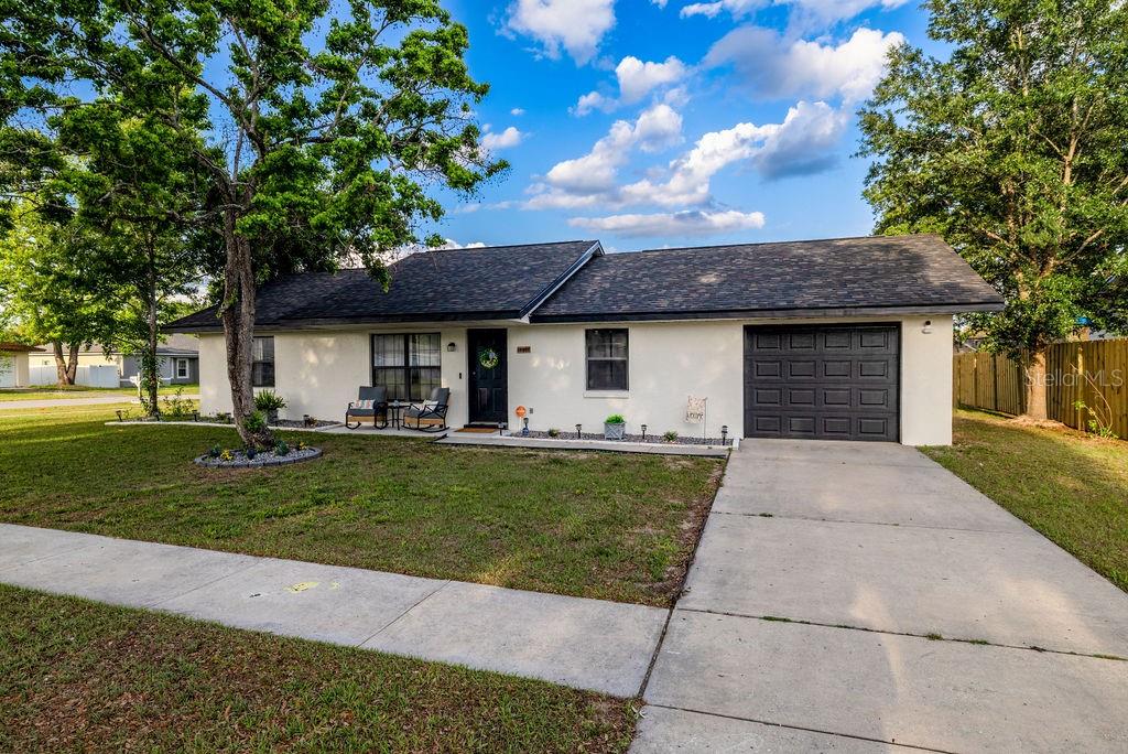15077 SW 37TH TER Property Photo 1