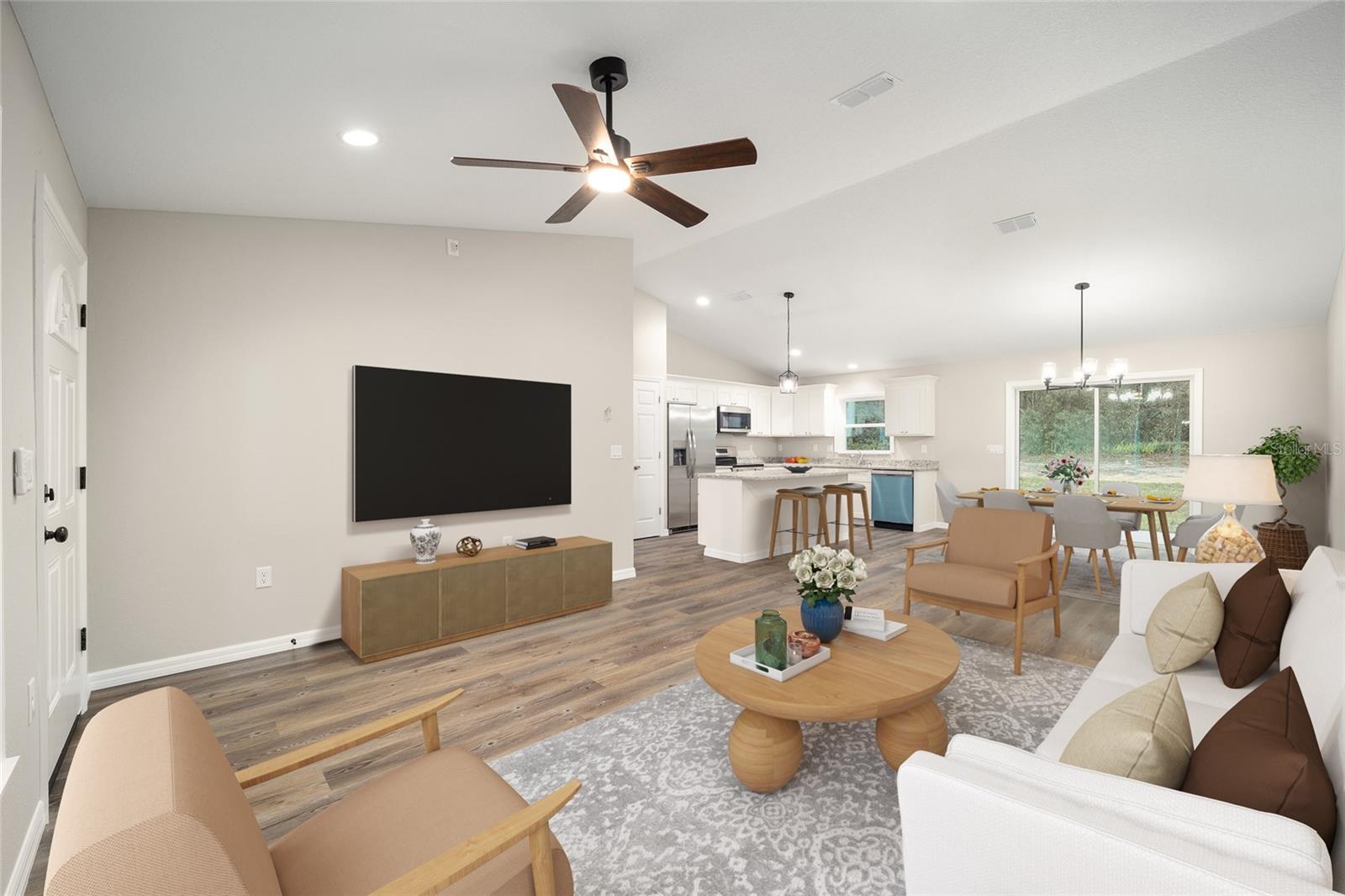 10968 N Airway Loop Property Photo 4
