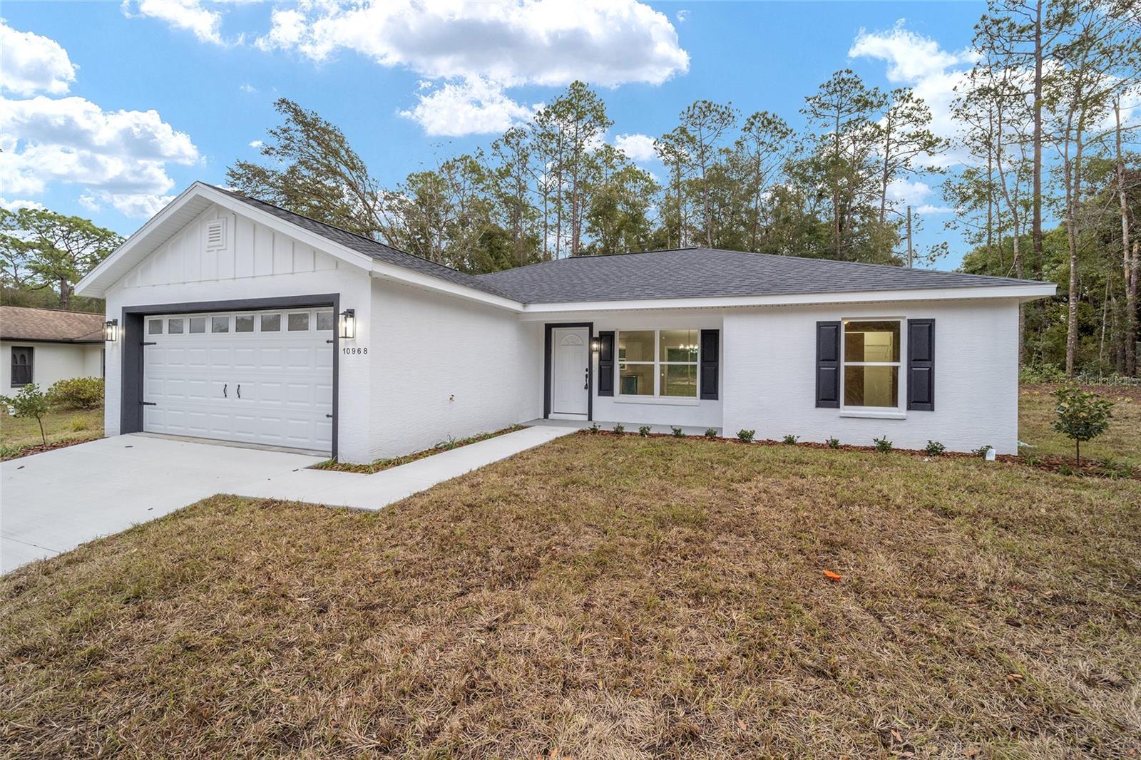10968 N Airway Loop Property Photo 10