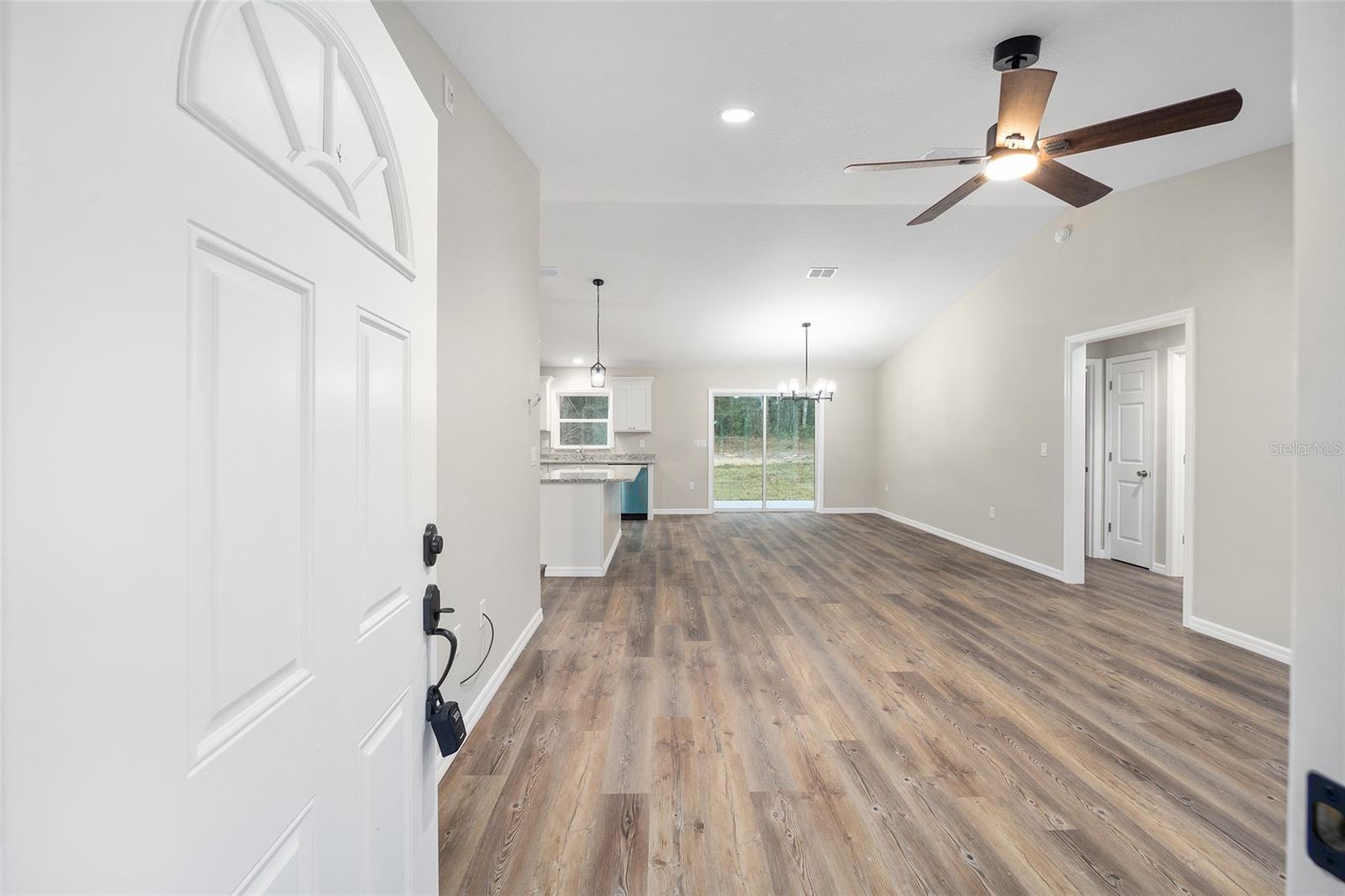 10968 N Airway Loop Property Photo 12