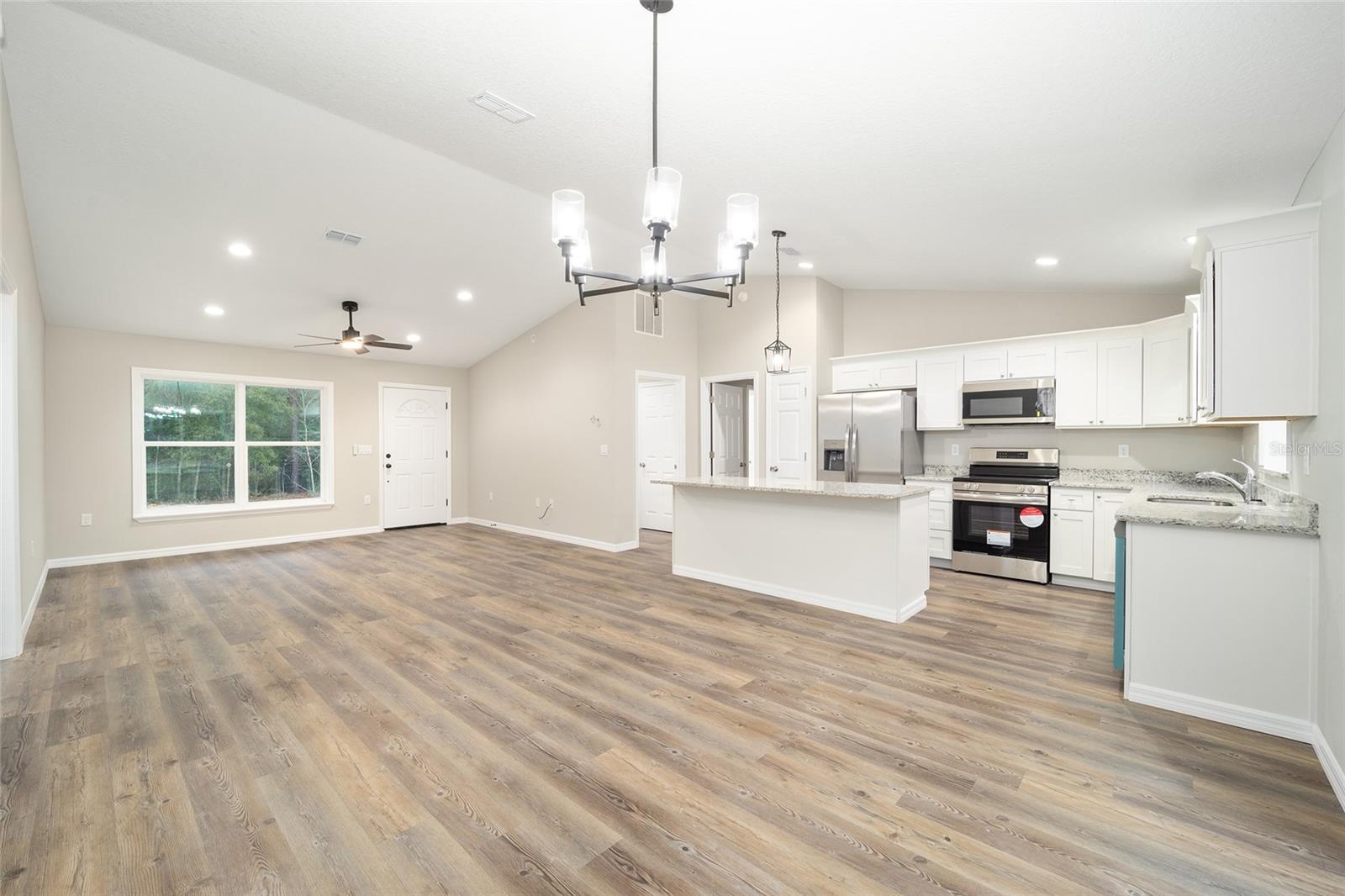 10968 N Airway Loop Property Photo 20