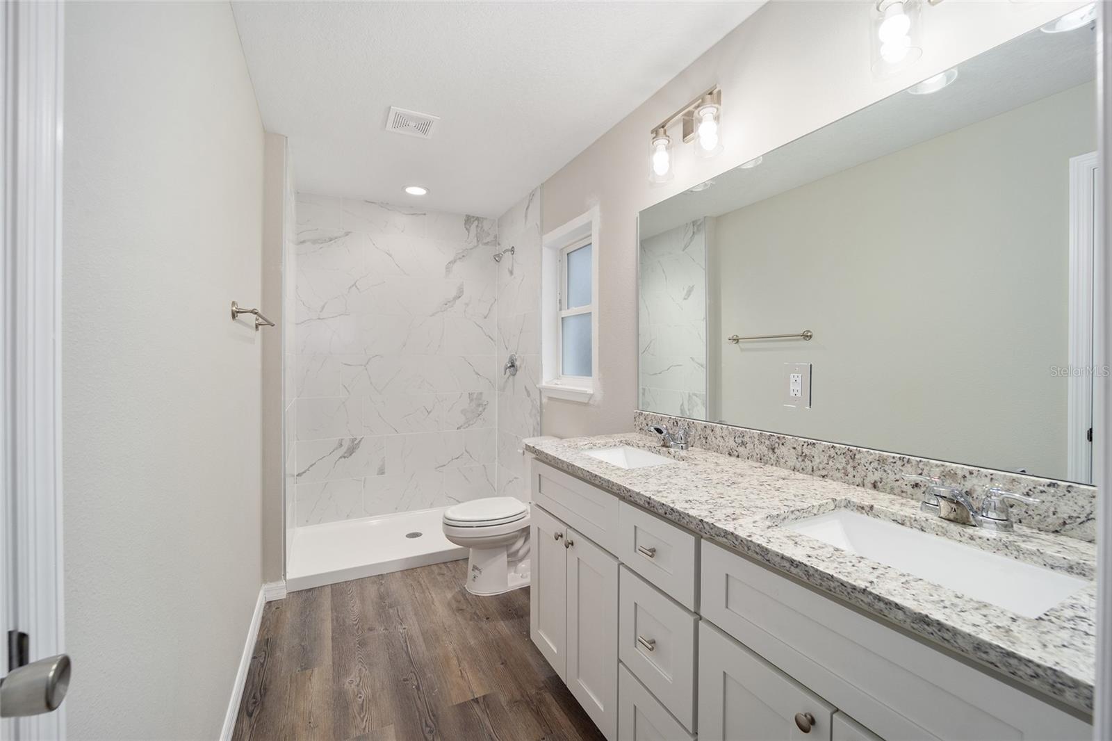 10968 N Airway Loop Property Photo 27