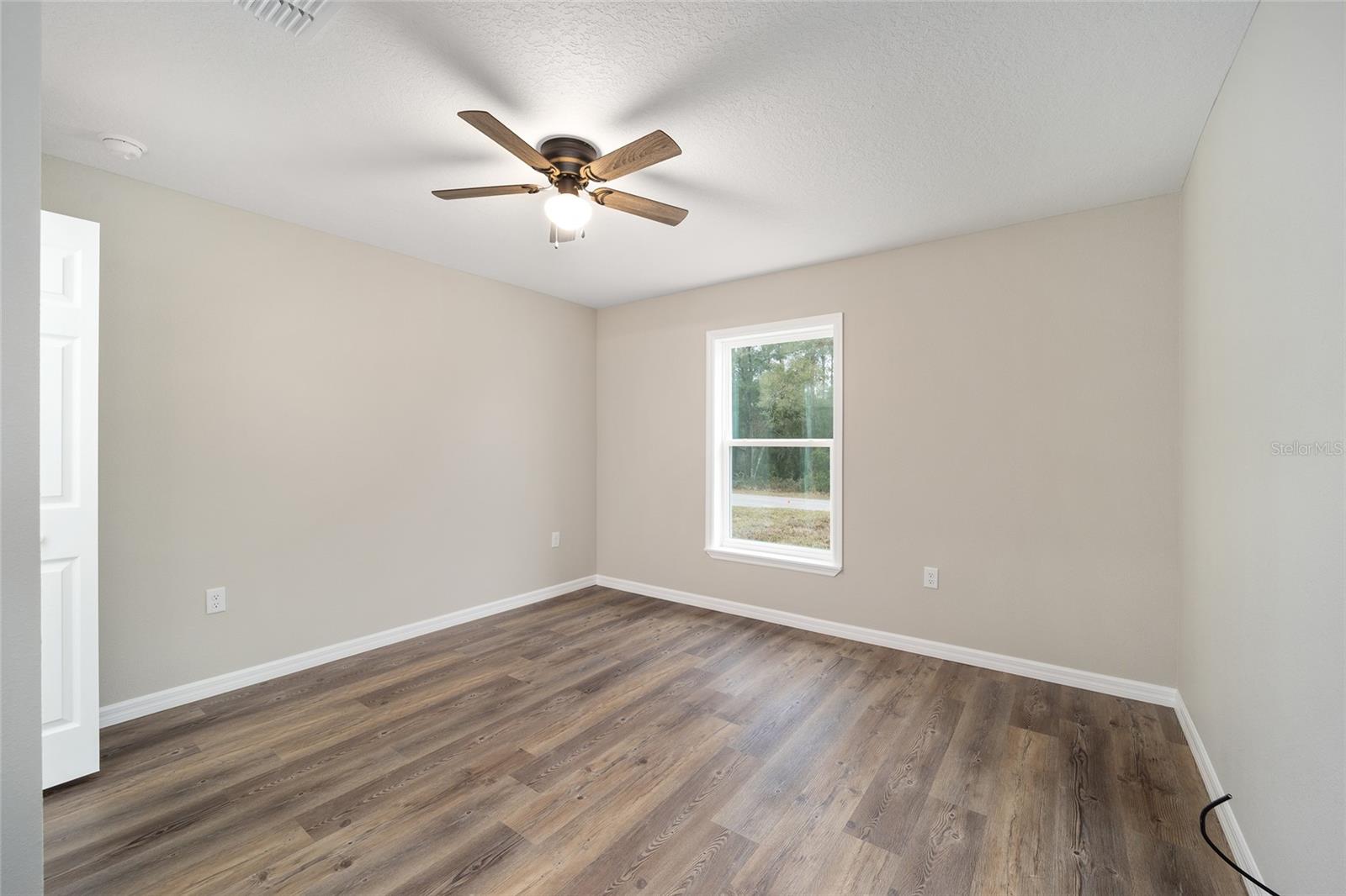 10968 N Airway Loop Property Photo 29