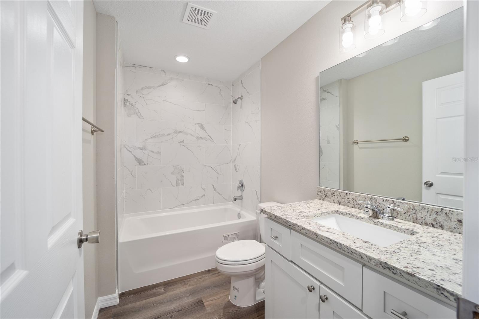 10968 N Airway Loop Property Photo 31