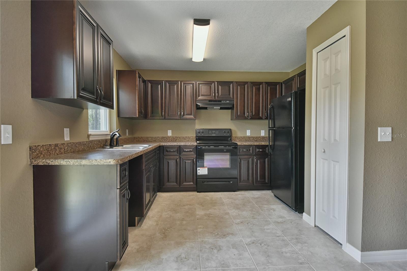 13104 Sw 82nd Court Rd Property Photo 5