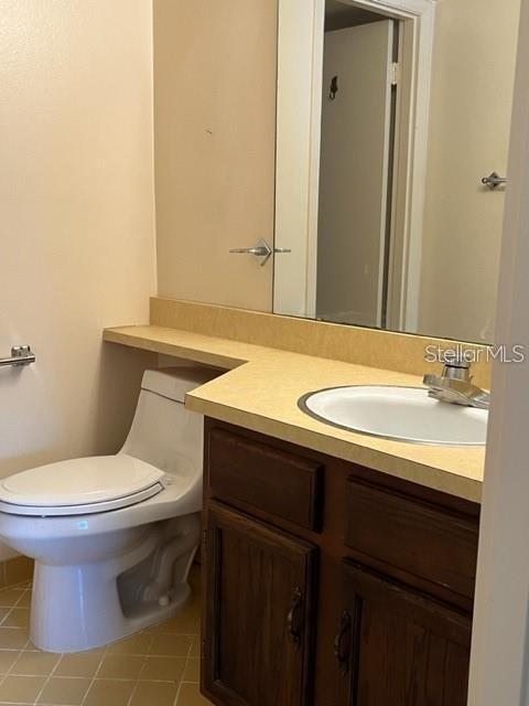 627 Midway Dr #b Property Photo 6