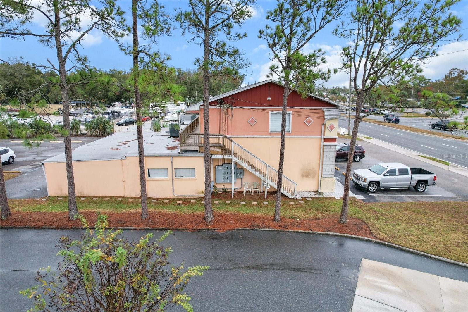 155 Se Us Highway 19 Property Photo 58