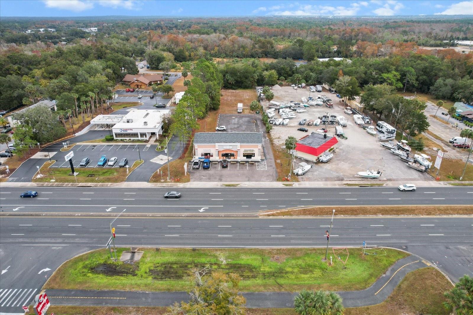155 Se Us Highway 19 Property Photo 59