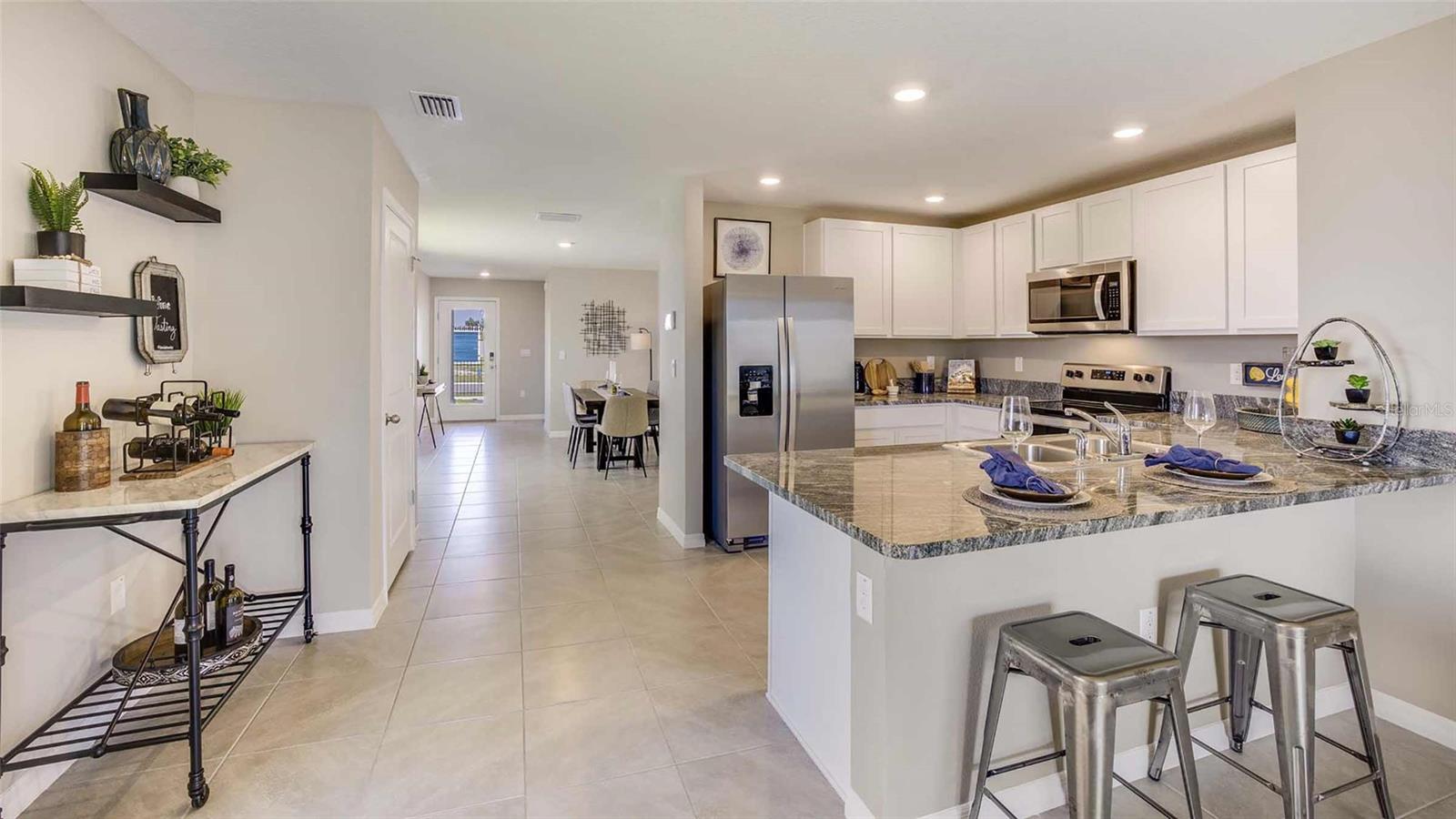 30916 Wild Juniper Ct Property Photo 4