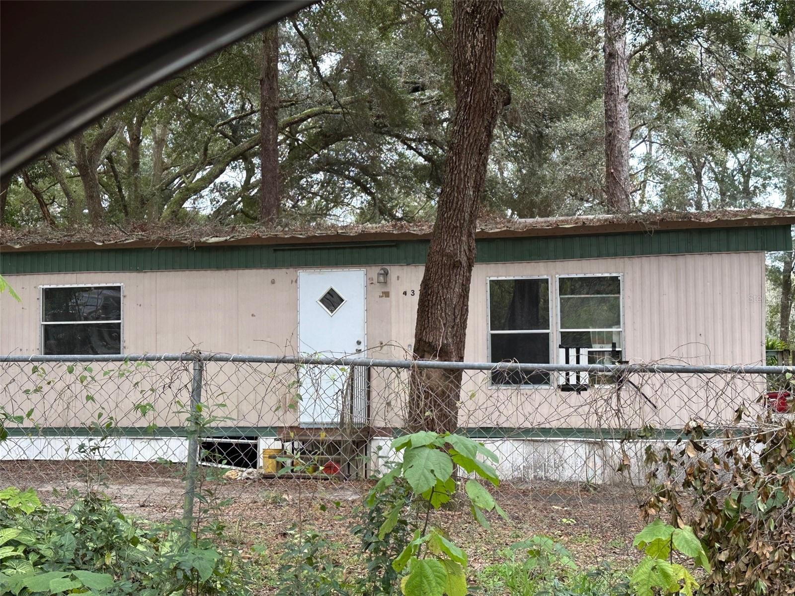 4375 E Archer Ln Property Photo 4
