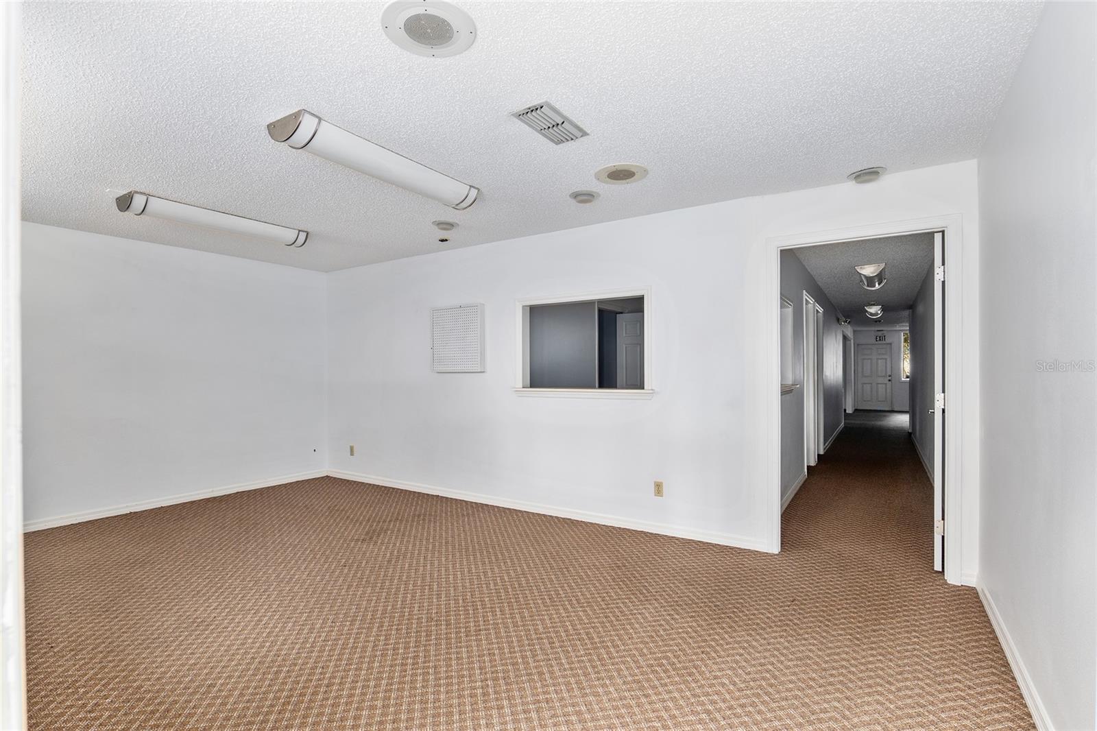 2801 Sw College Rd #24 Property Photo 5