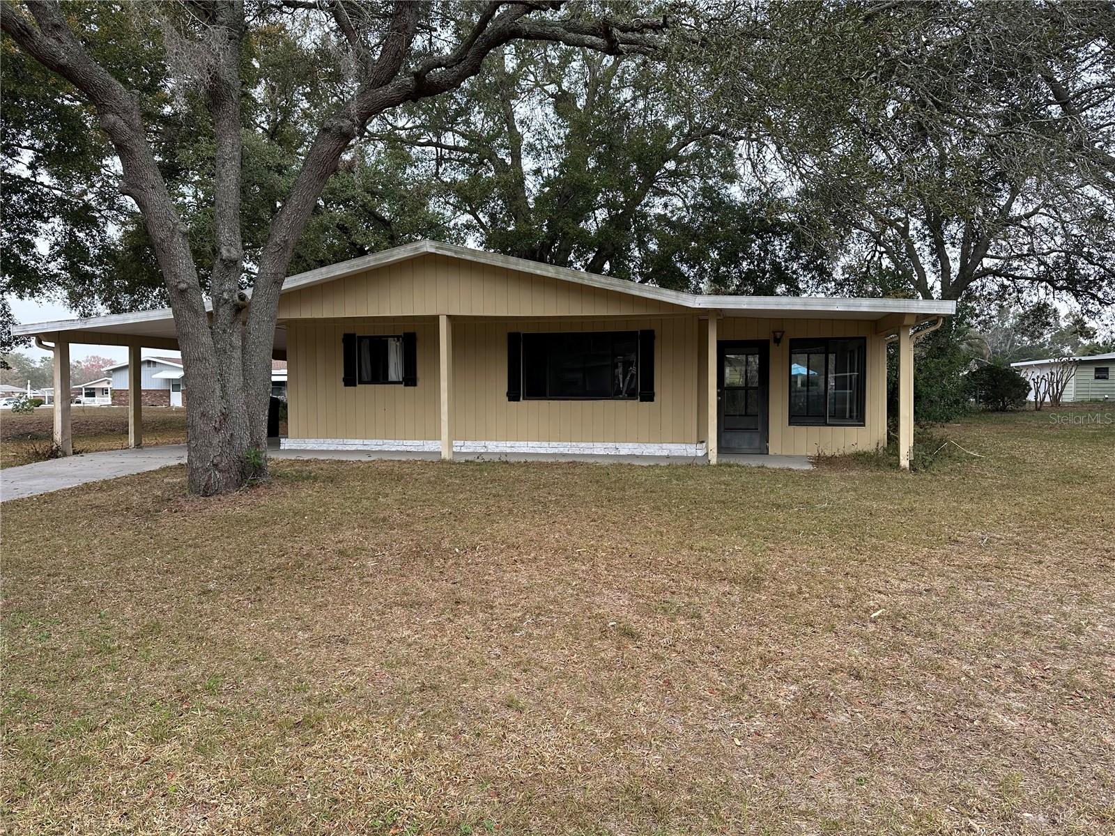 8973 Sw 104th Ln Property Photo 1