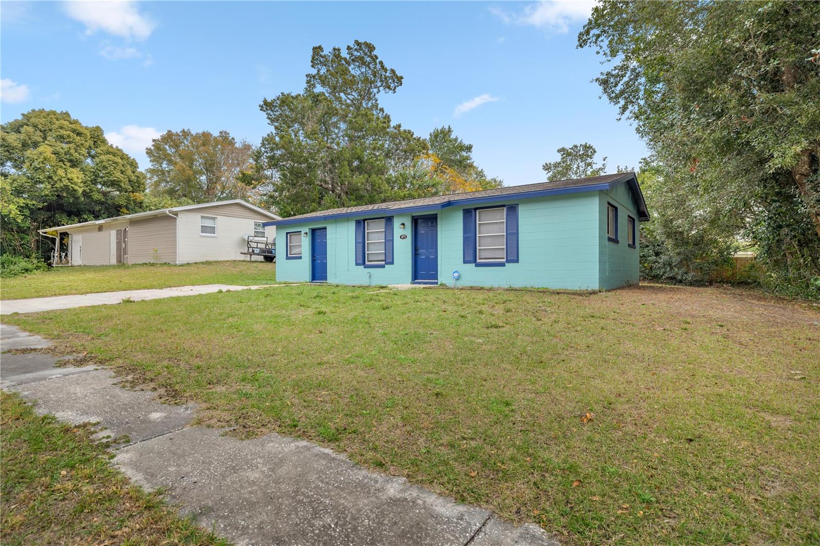 1872 W Freeman Pl Property Photo 1