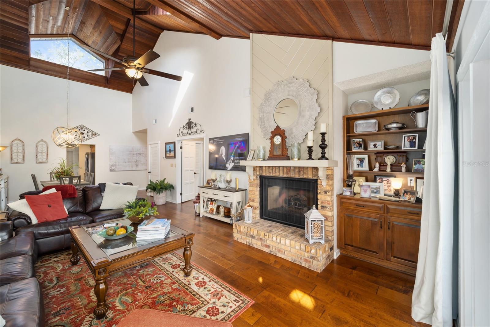 1731 Se Clatter Bridge Rd Property Photo 10