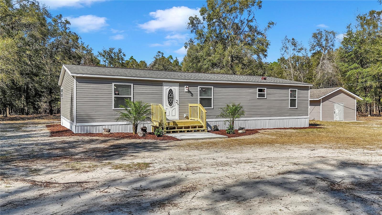 14816 Nw 243rd Ter Property Photo